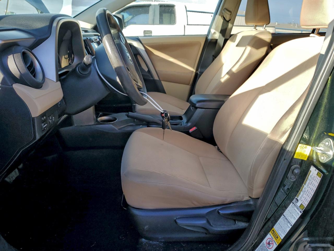 2013 TOYOTA RAV4 LE photo 7