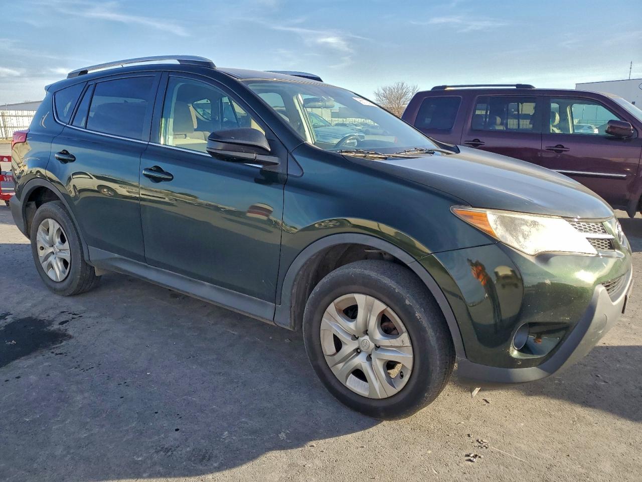 2013 TOYOTA RAV4 LE photo 4