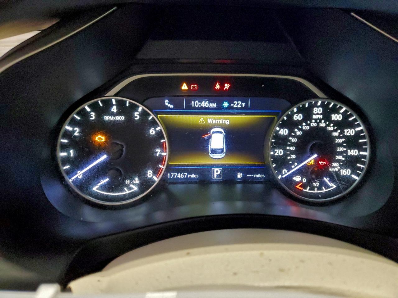 2015 NISSAN MURANO S photo 9