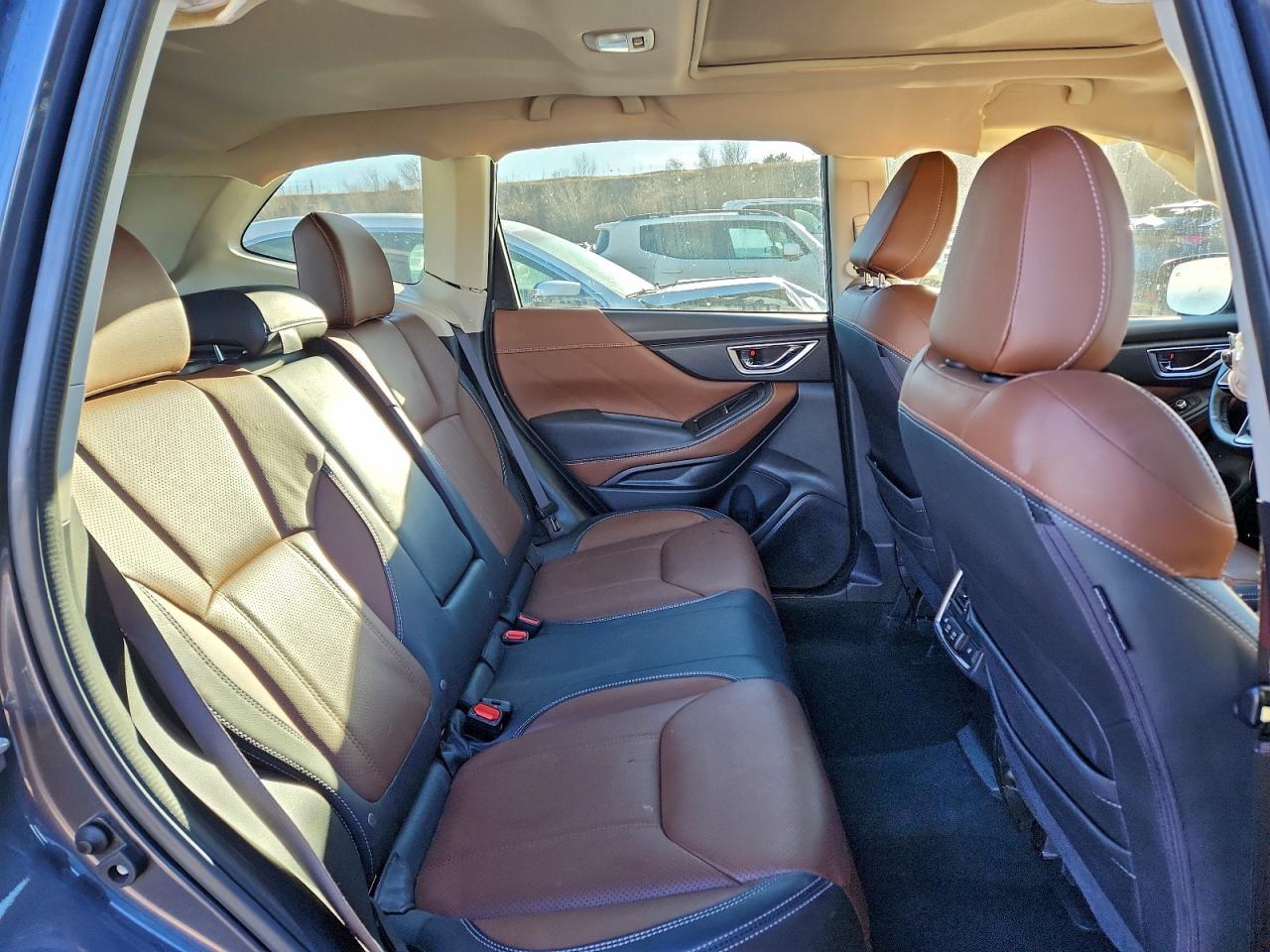2022 SUBARU FORESTER TOURING photo 11