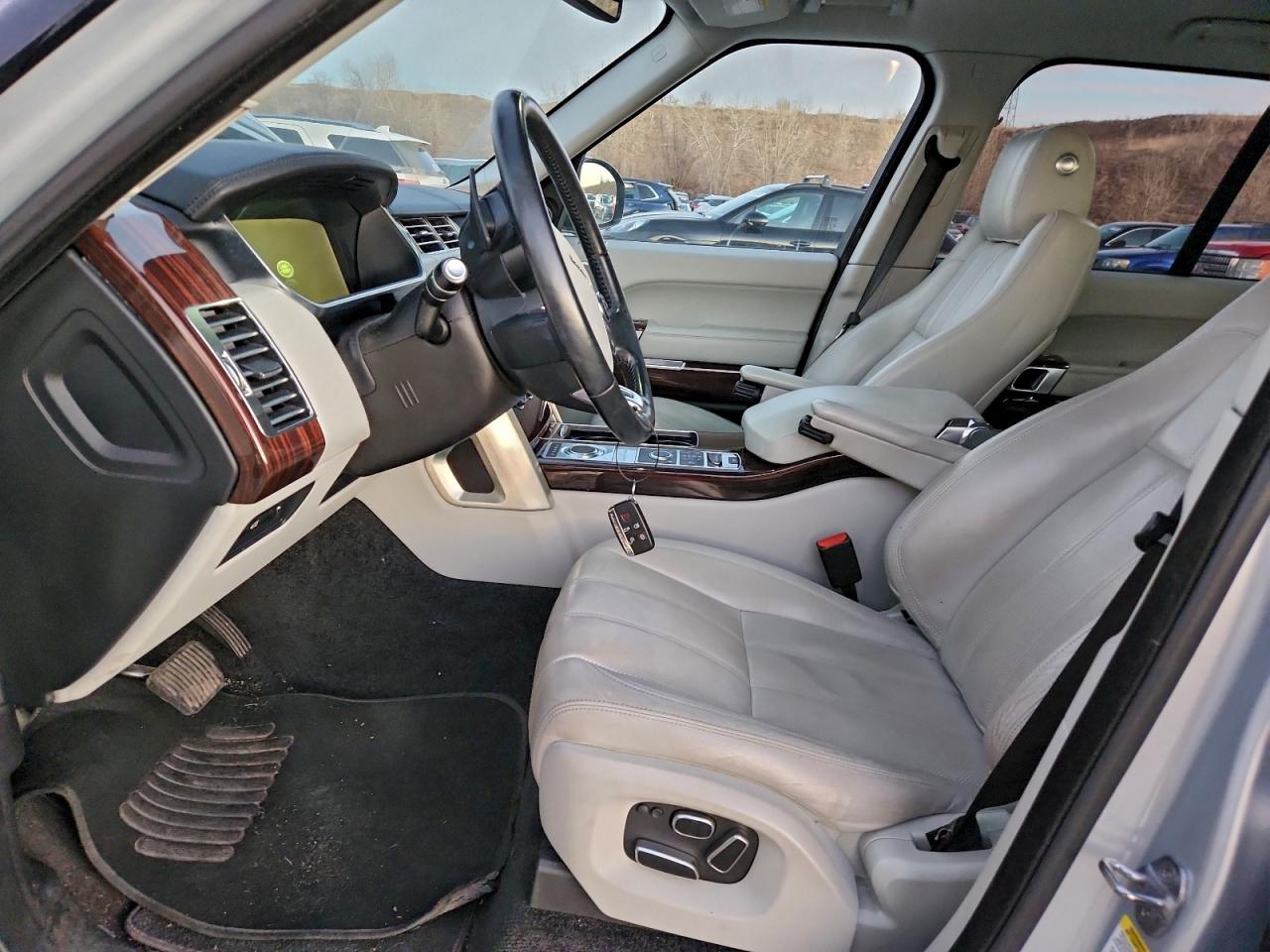 2014 LAND ROVER RANGE ROVER HSE photo 7