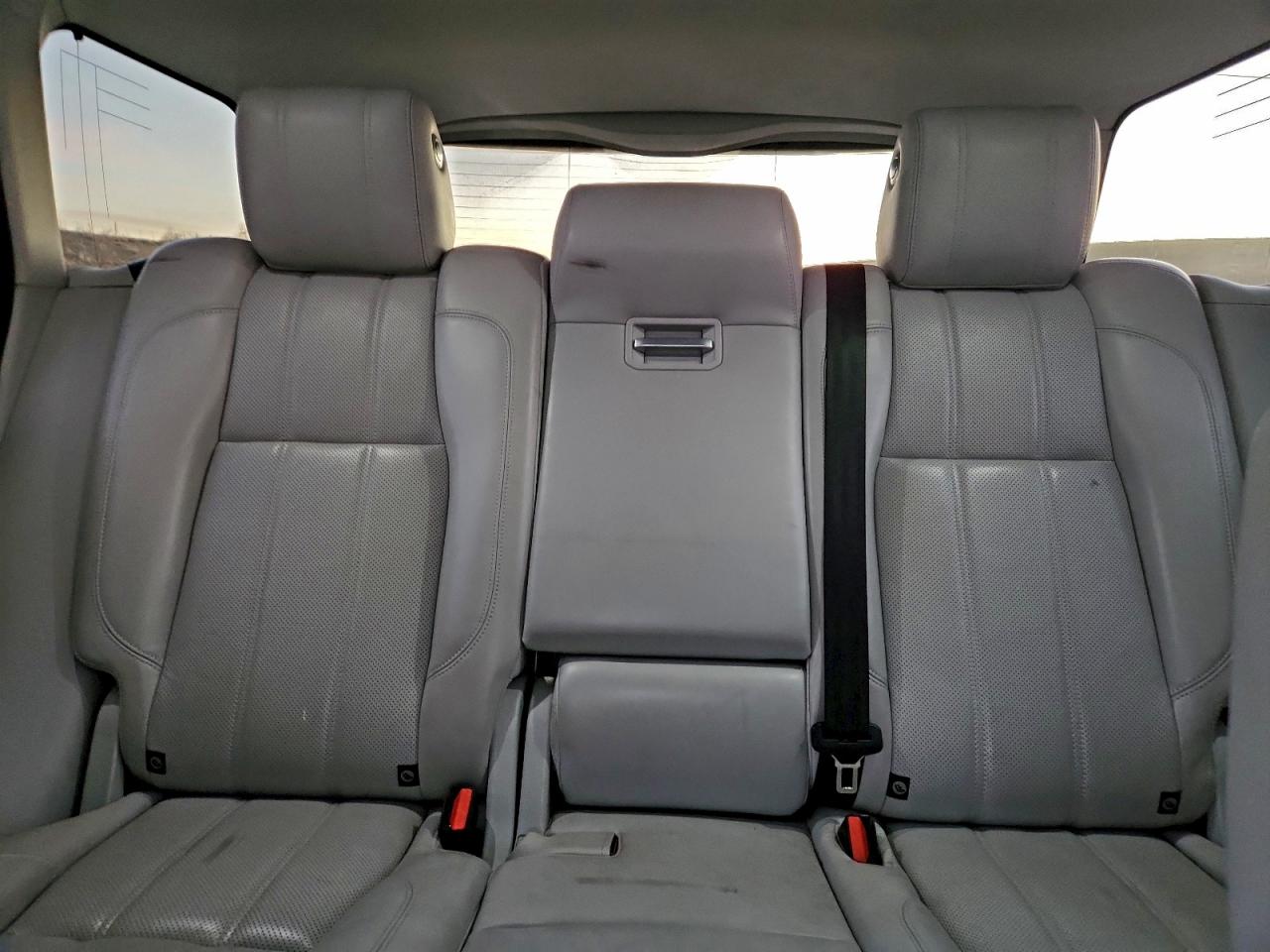 2014 LAND ROVER RANGE ROVER HSE photo 10