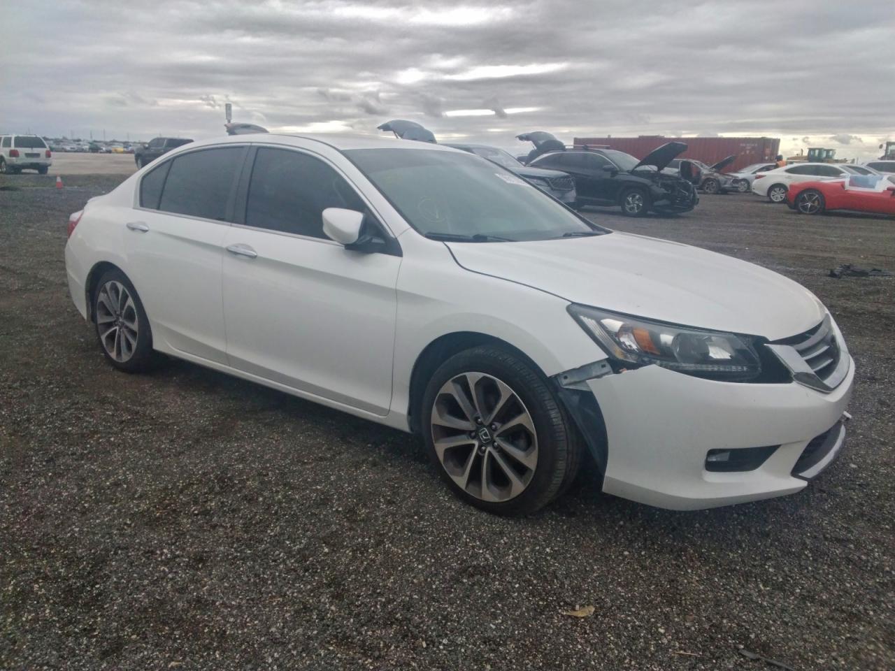 2015 HONDA ACCORD SPORT photo 4