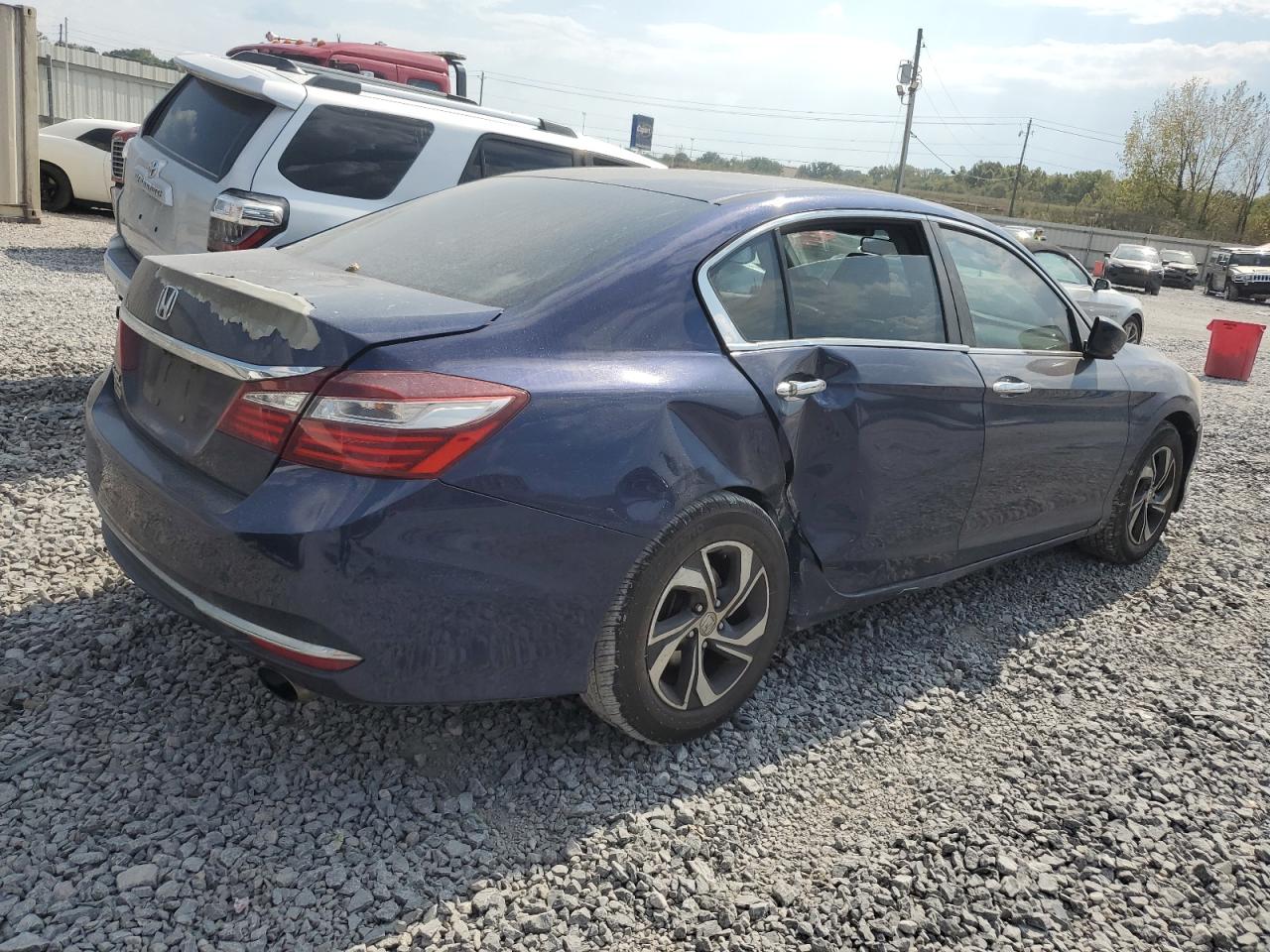 2016 HONDA ACCORD LX photo 3
