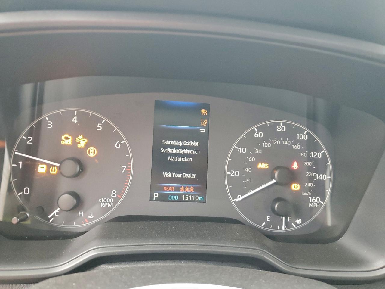 2025 TOYOTA COROLLA LE photo 9