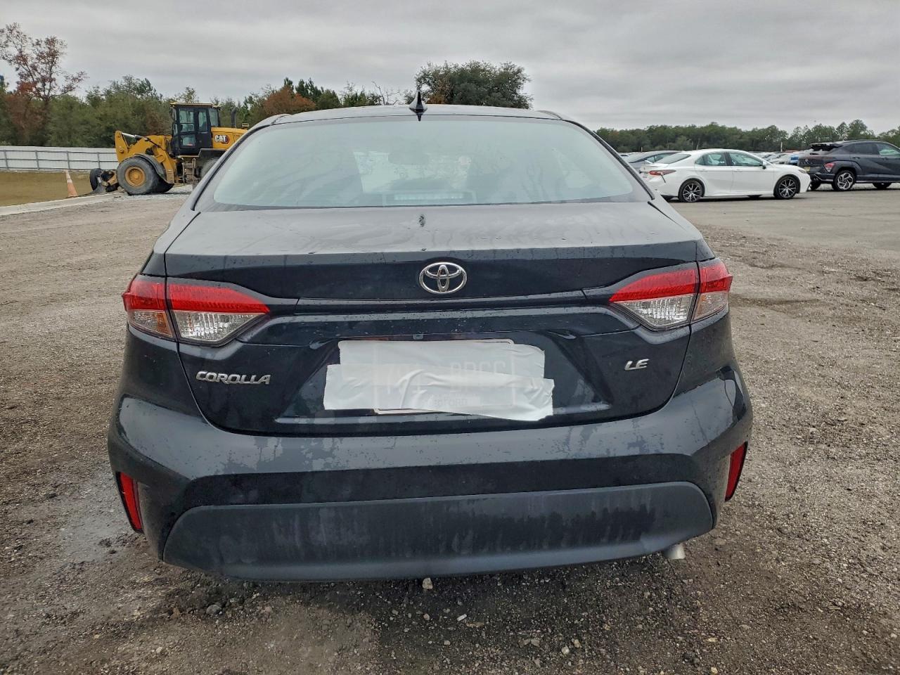 2025 TOYOTA COROLLA LE photo 6