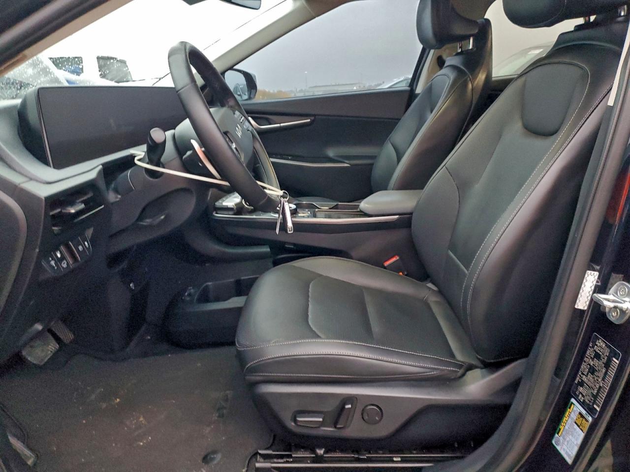 2022 KIA EV6 LIGHT photo 7