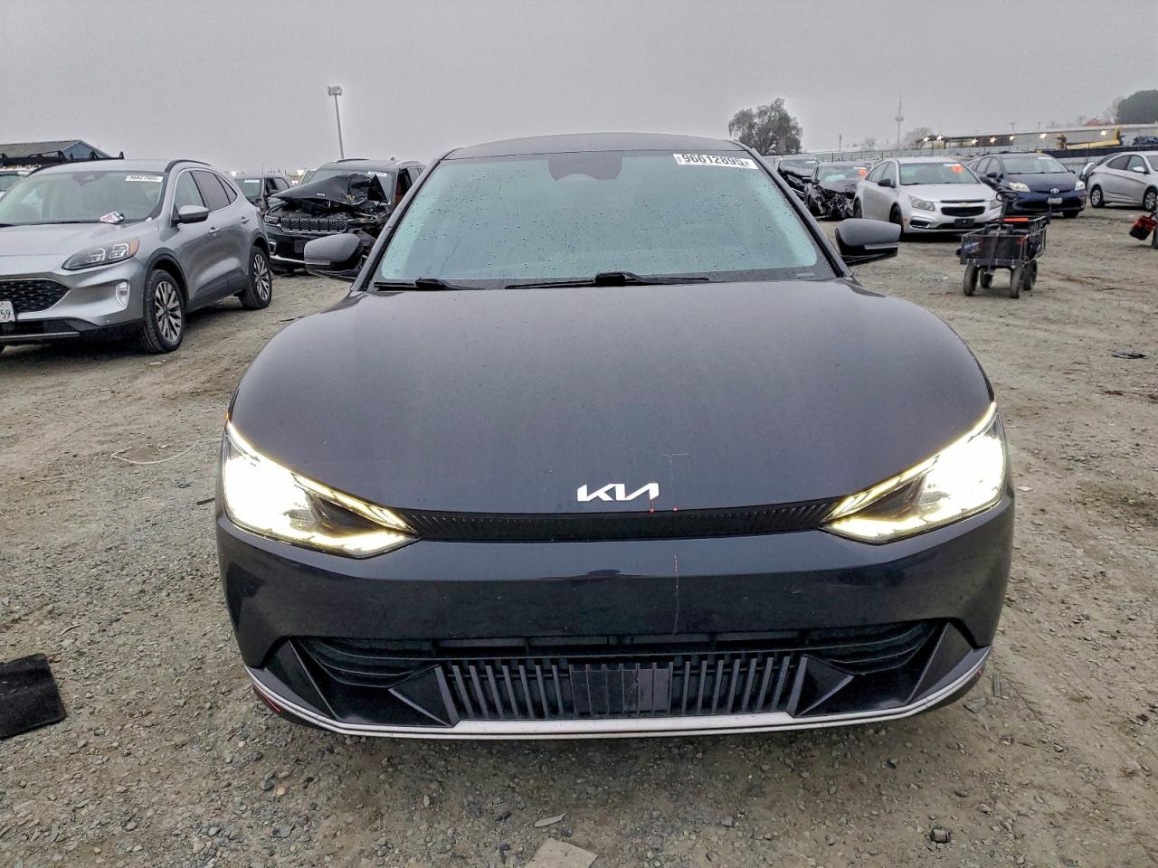 2022 KIA EV6 LIGHT photo 5