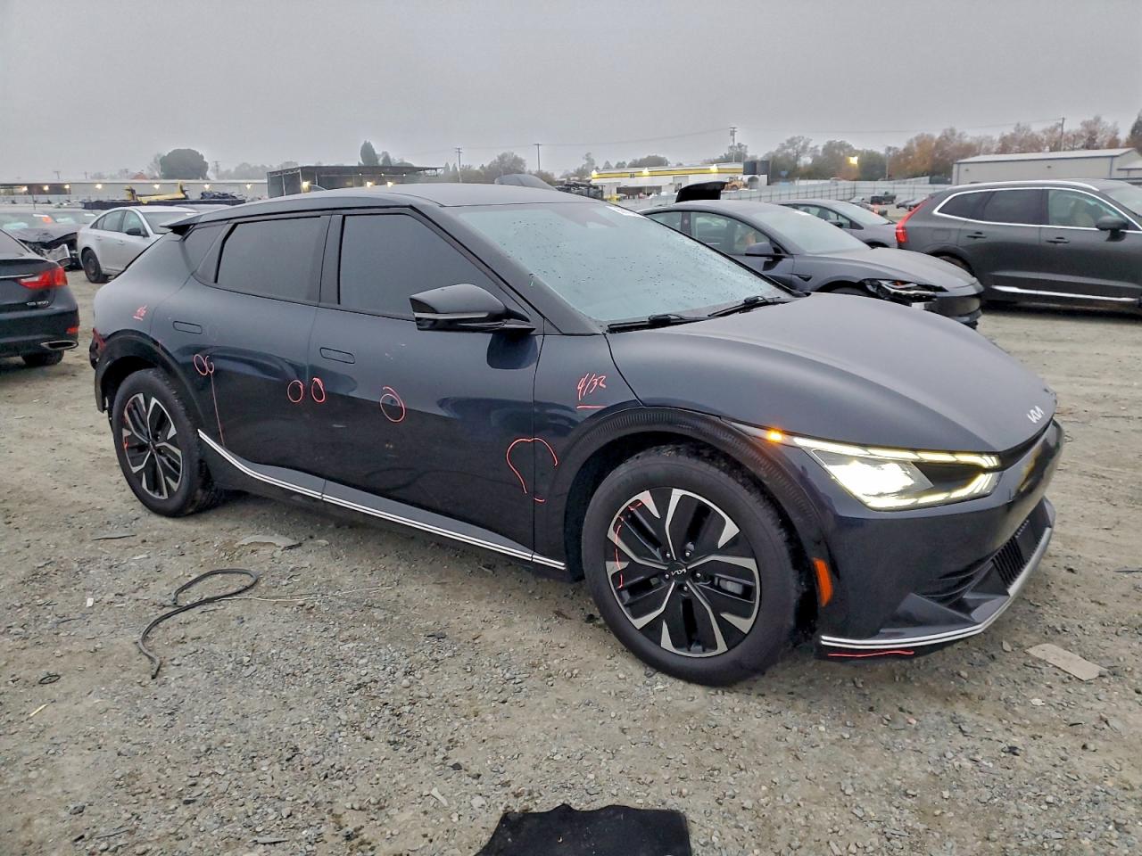2022 KIA EV6 LIGHT photo 4