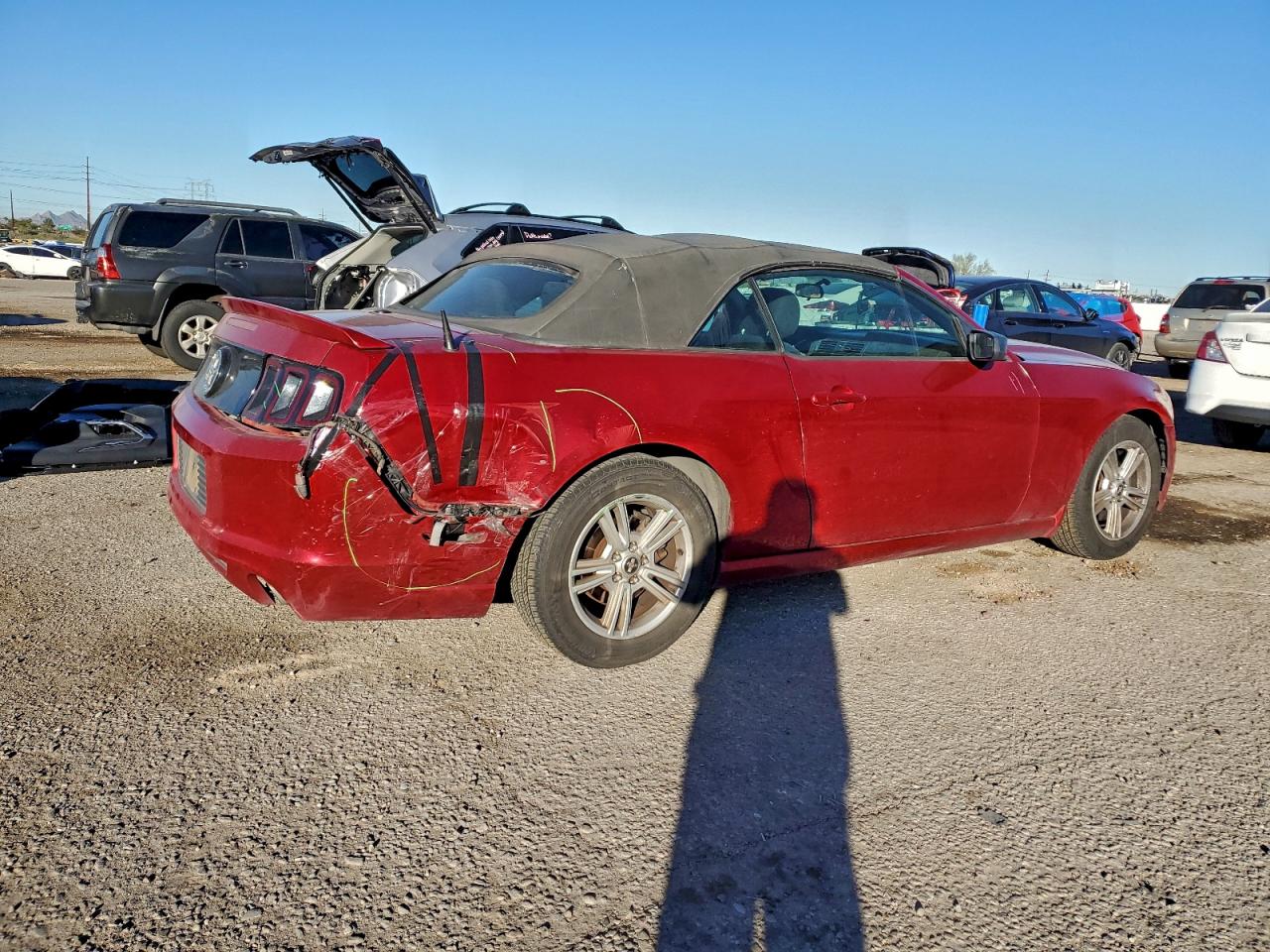 2013 FORD MUSTANG photo 3