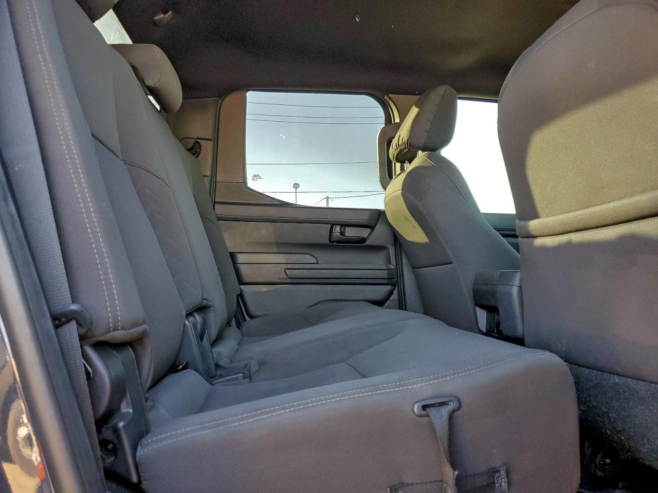 2024 TOYOTA TACOMA DOUBLE CAB photo 10