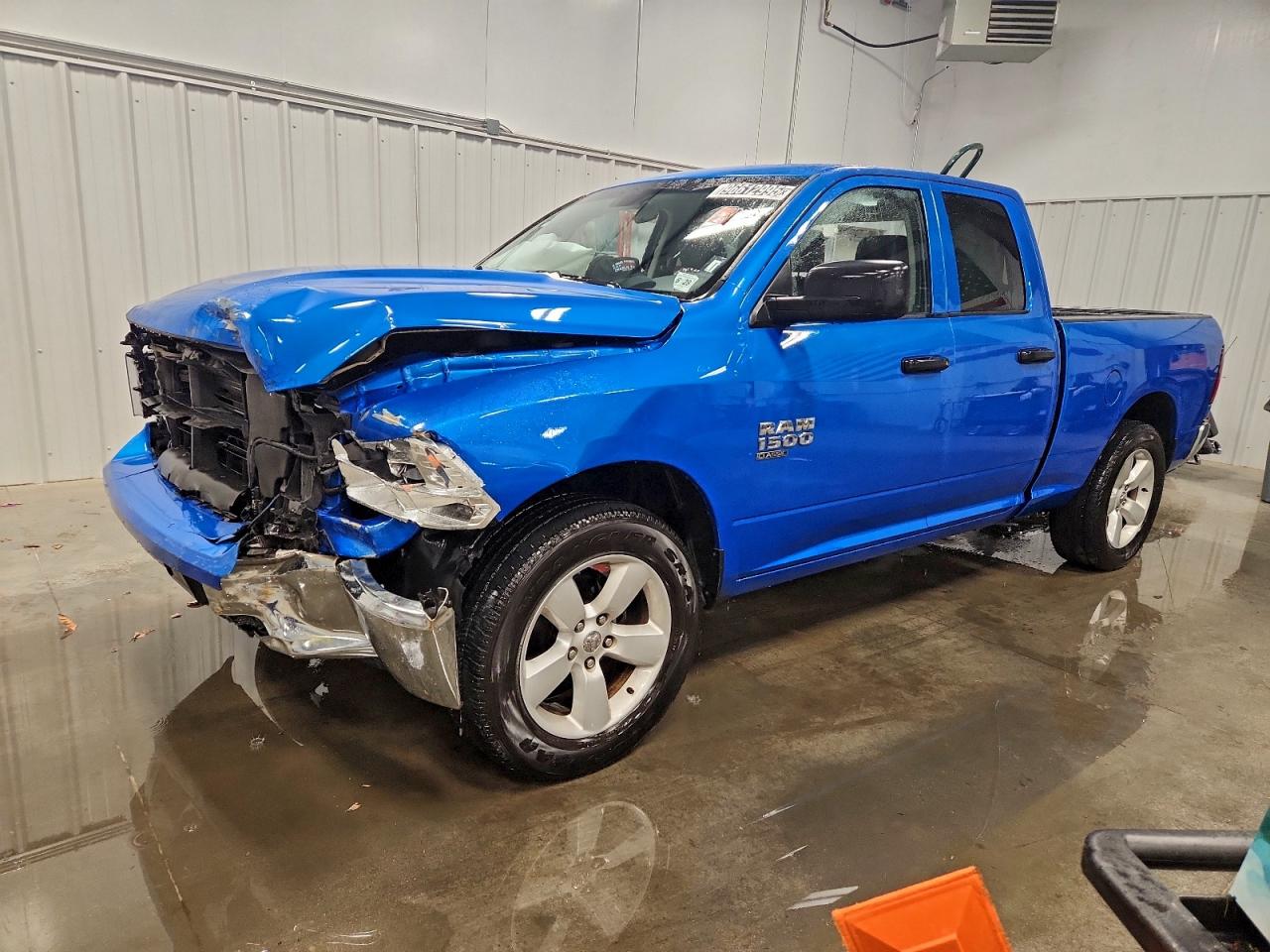 2024 RAM 1500 CLASSIC