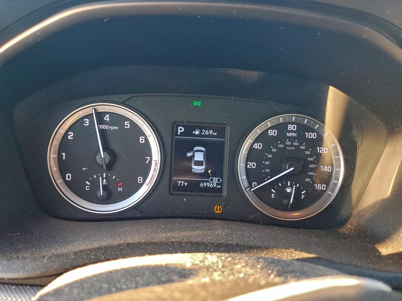 2018 HYUNDAI SONATA SE photo 9