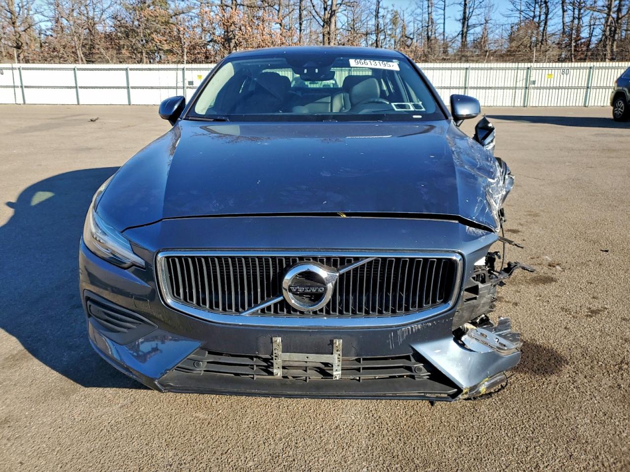 2019 VOLVO S60 T6 MOMENTUM photo 5