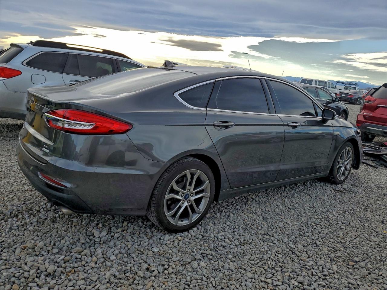 2019 FORD FUSION SEL photo 3