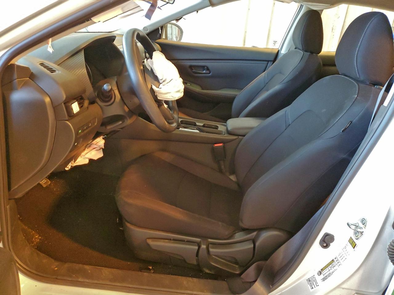 2025 NISSAN SENTRA S photo 7