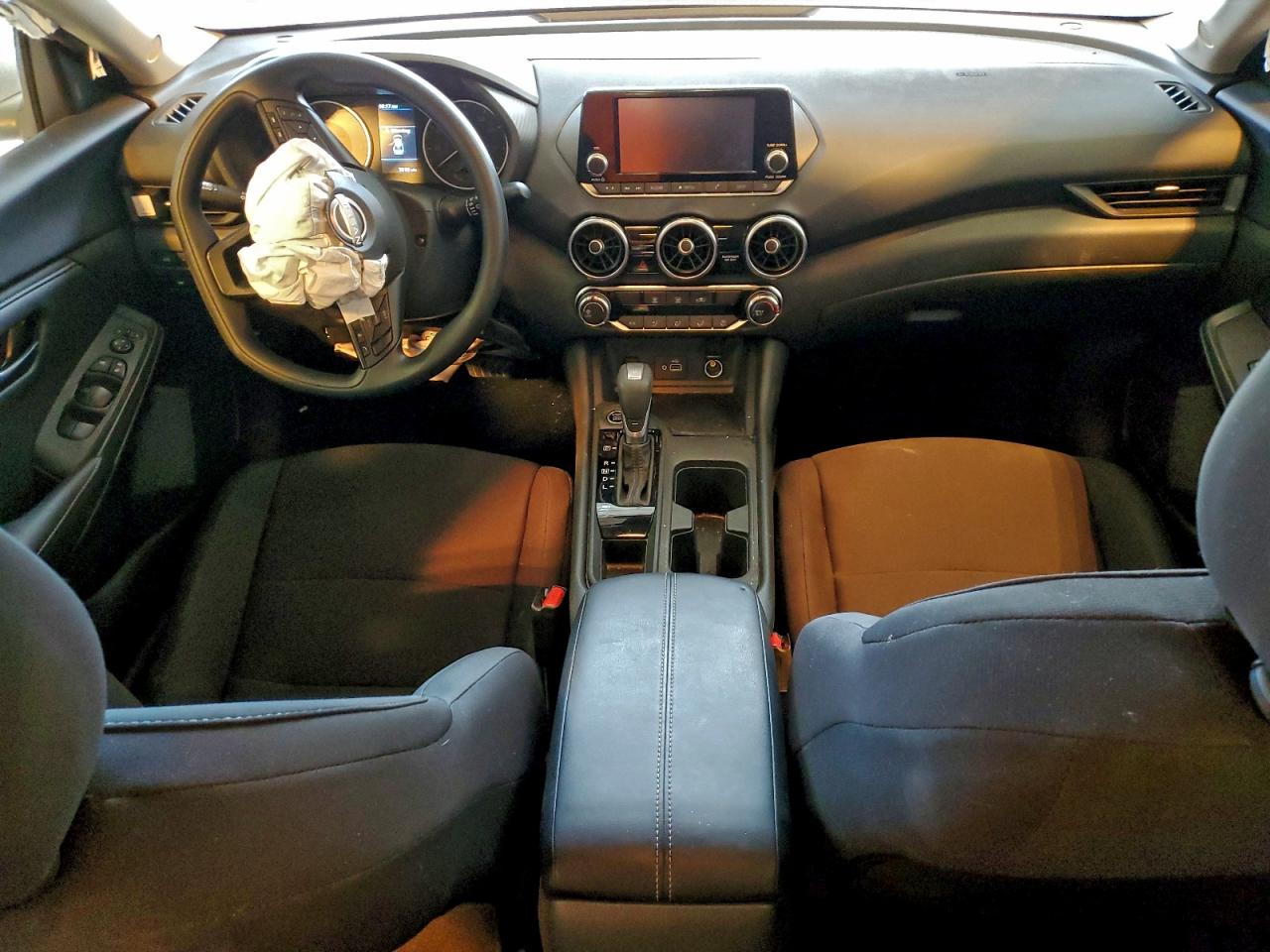 2025 NISSAN SENTRA S photo 8