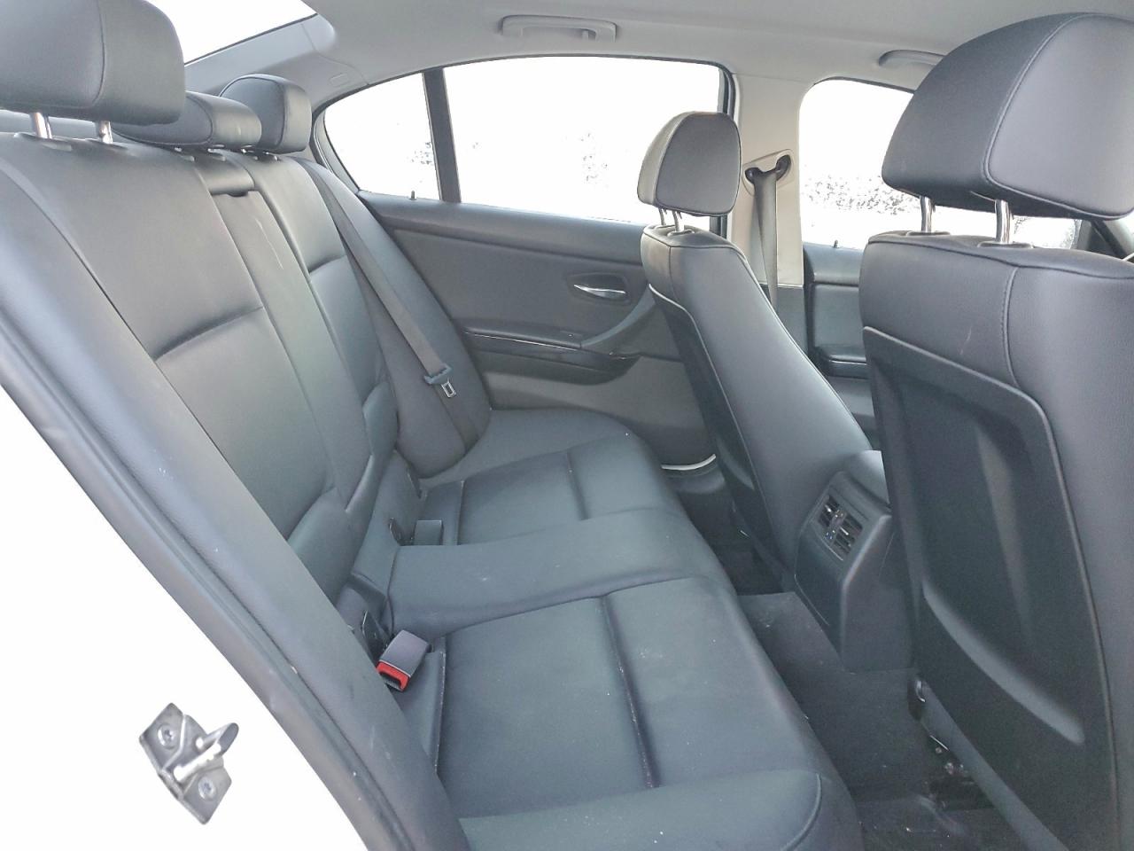 2011 BMW 328 XI photo 10