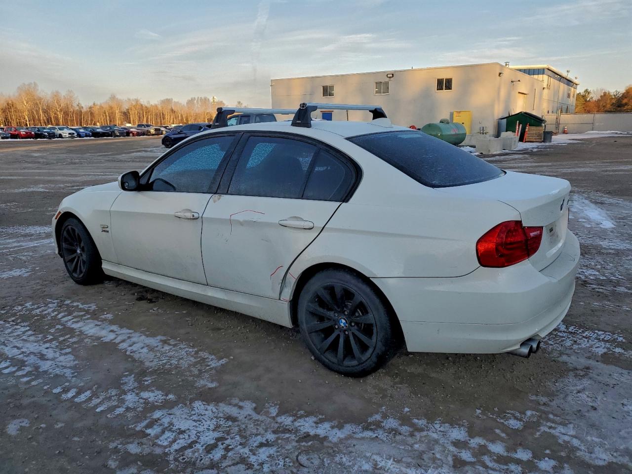 2011 BMW 328 XI photo 2