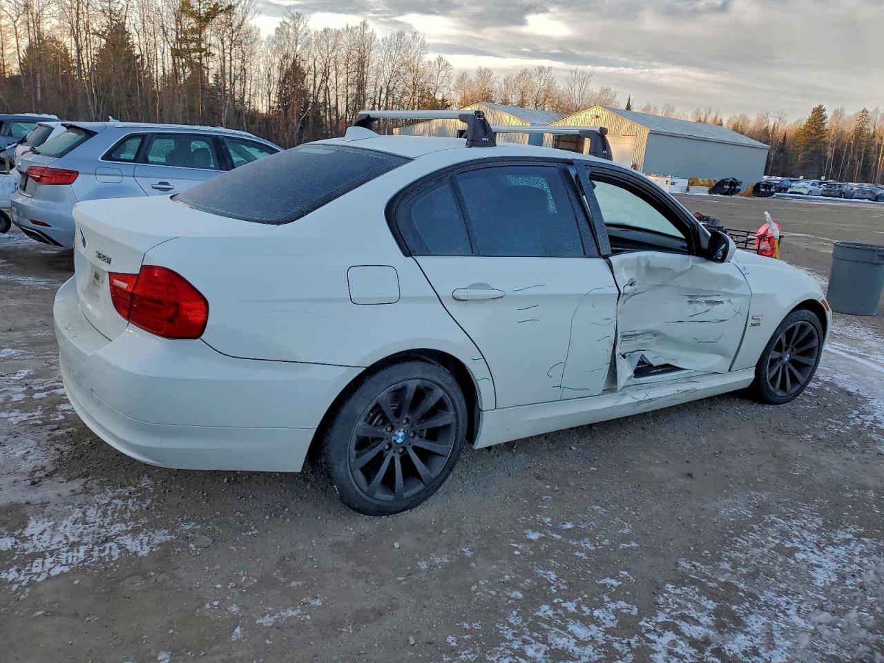 2011 BMW 328 XI photo 3
