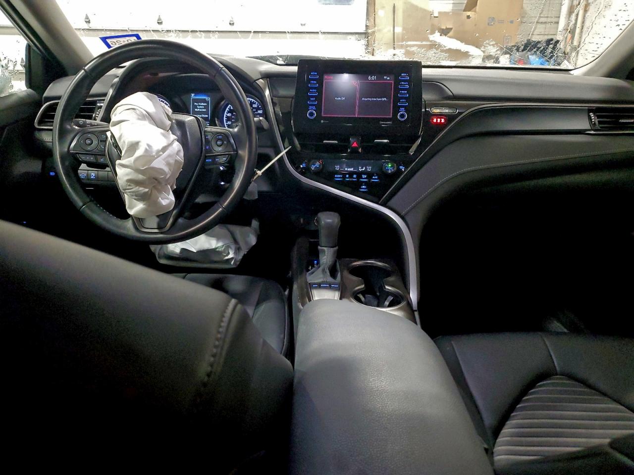 2024 TOYOTA CAMRY SE NIGHT SHADE photo 8