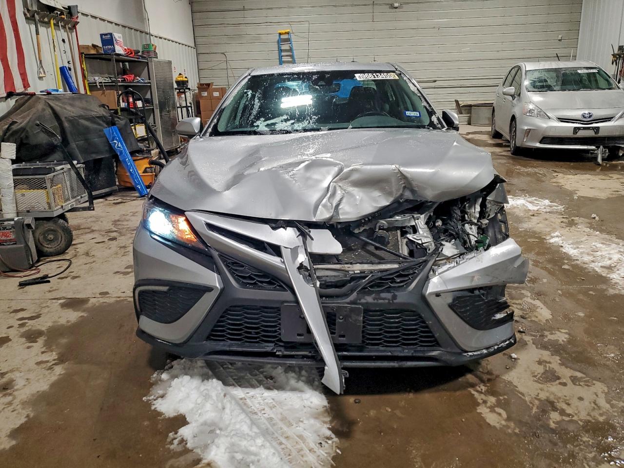 2024 TOYOTA CAMRY SE NIGHT SHADE photo 5