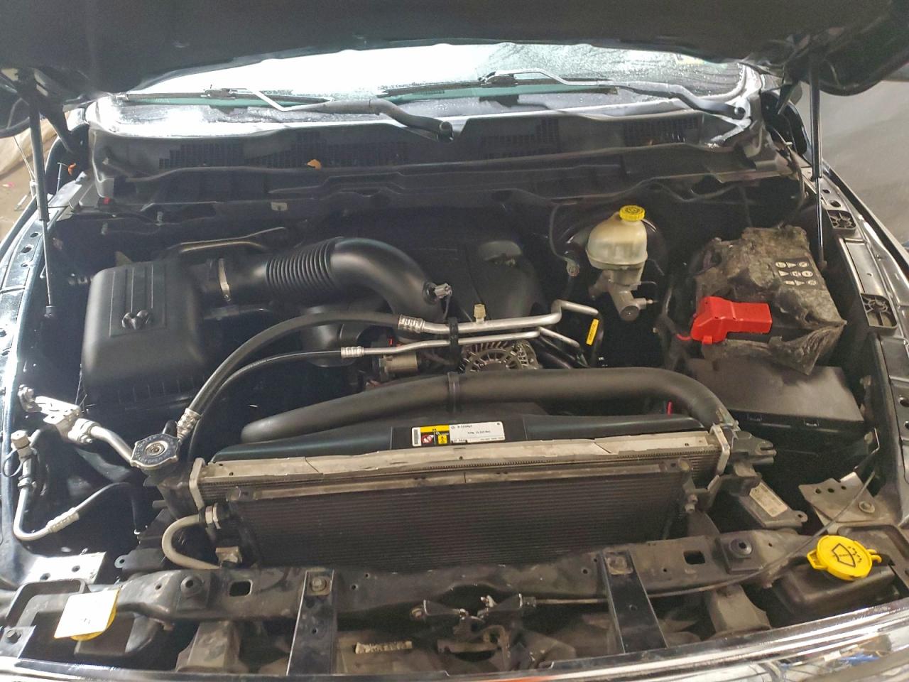 2016 RAM 1500 SLT photo 11