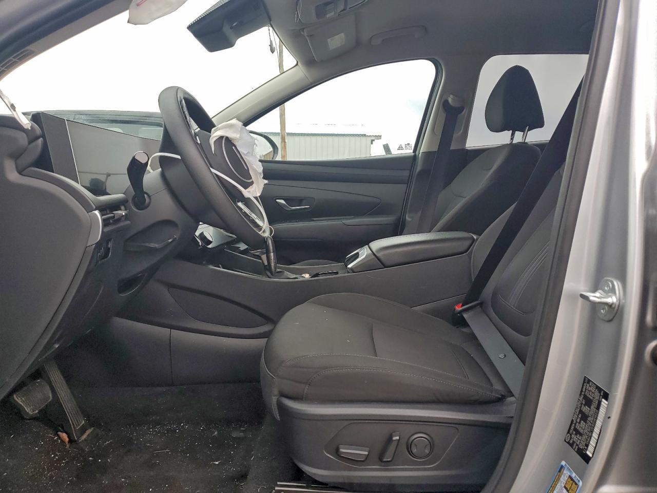 2025 HYUNDAI TUCSON SEL photo 7