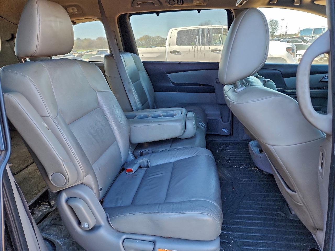 2012 HONDA ODYSSEY EXL photo 11