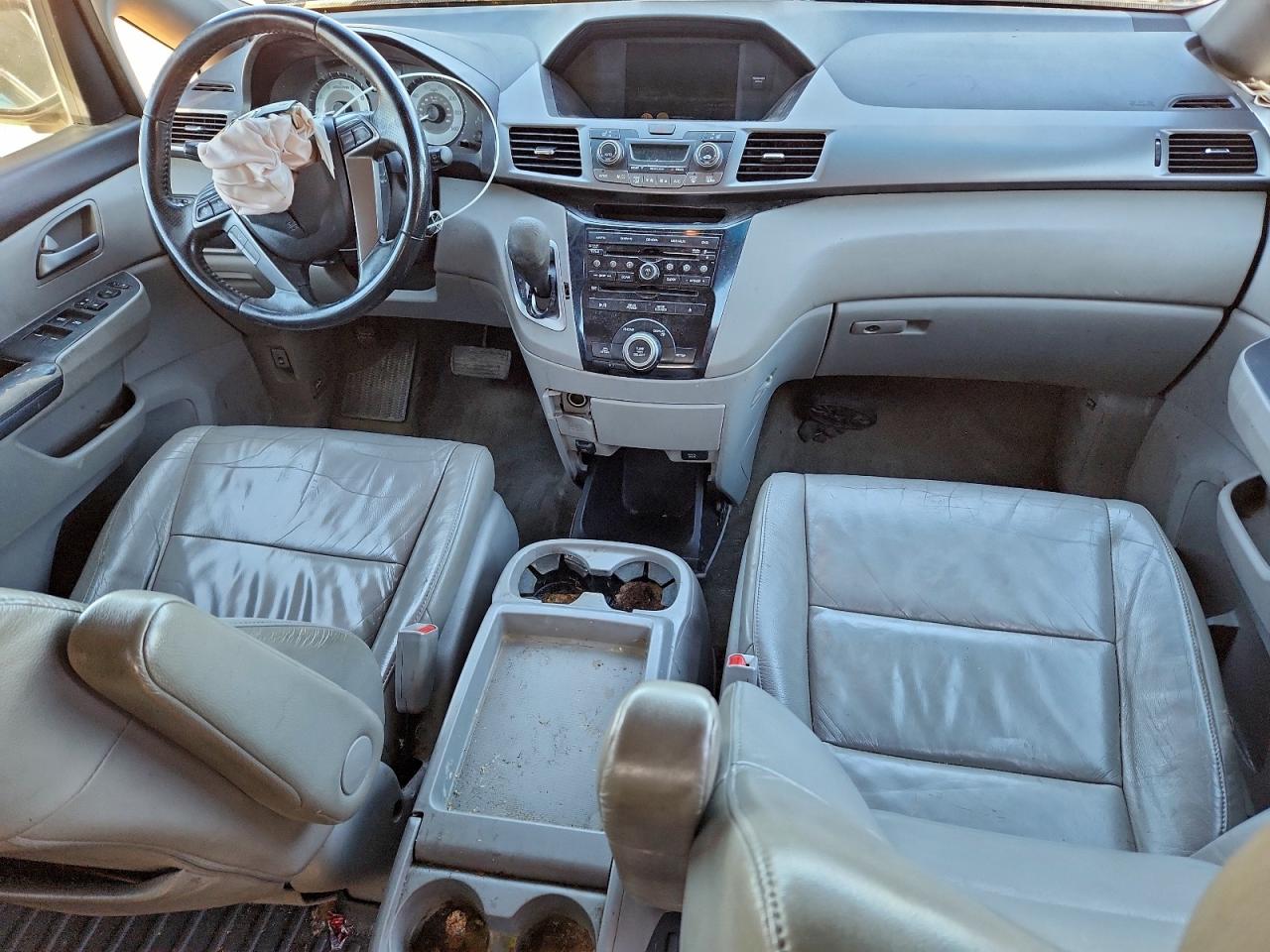 2012 HONDA ODYSSEY EXL photo 8