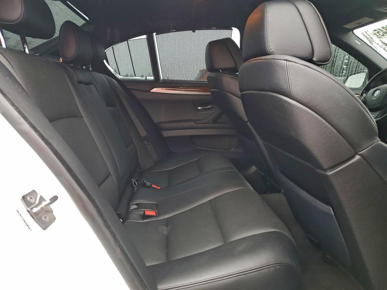 2012 BMW 550 XI photo 10