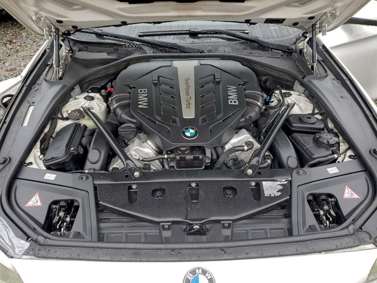 2012 BMW 550 XI photo 11