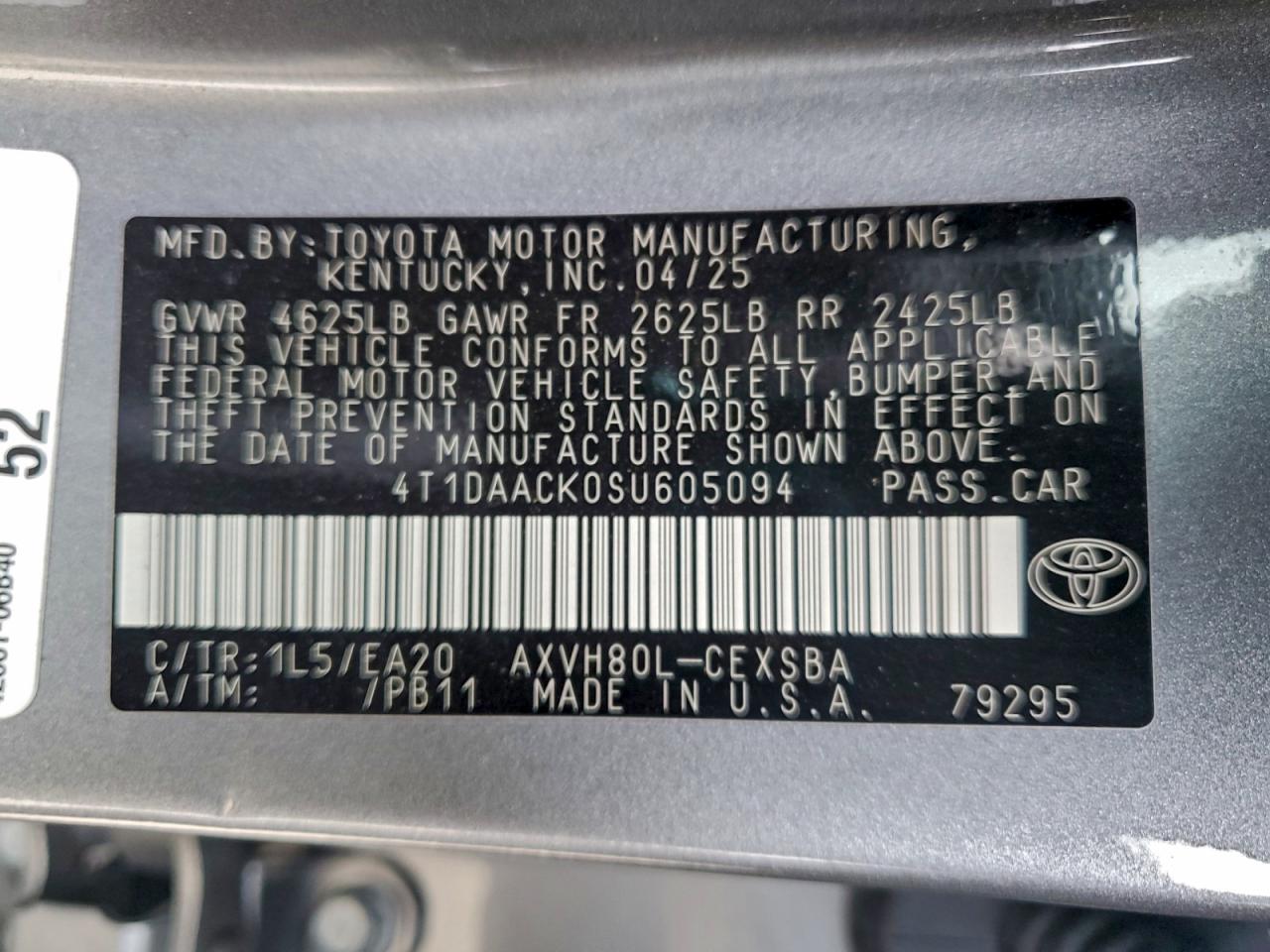 2025 TOYOTA CAMRY XSE photo 12