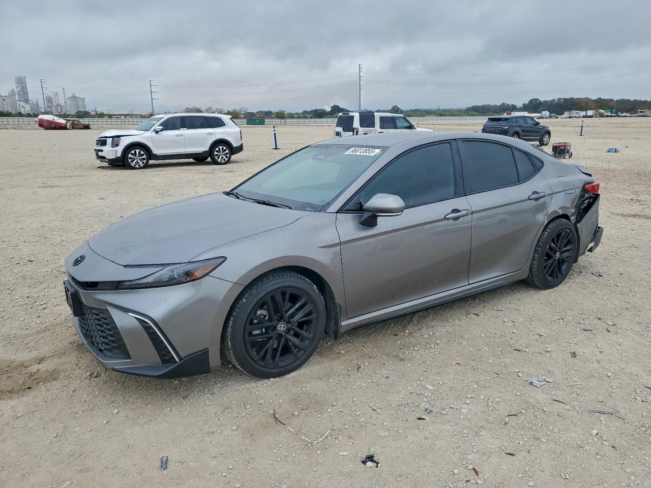 2025 TOYOTA CAMRY