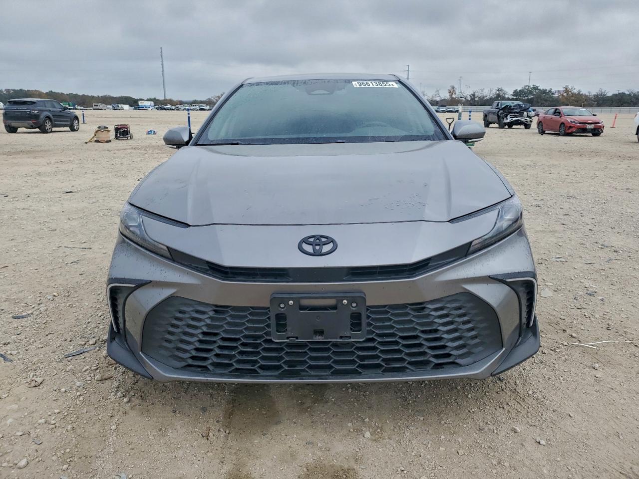 2025 TOYOTA CAMRY XSE photo 5