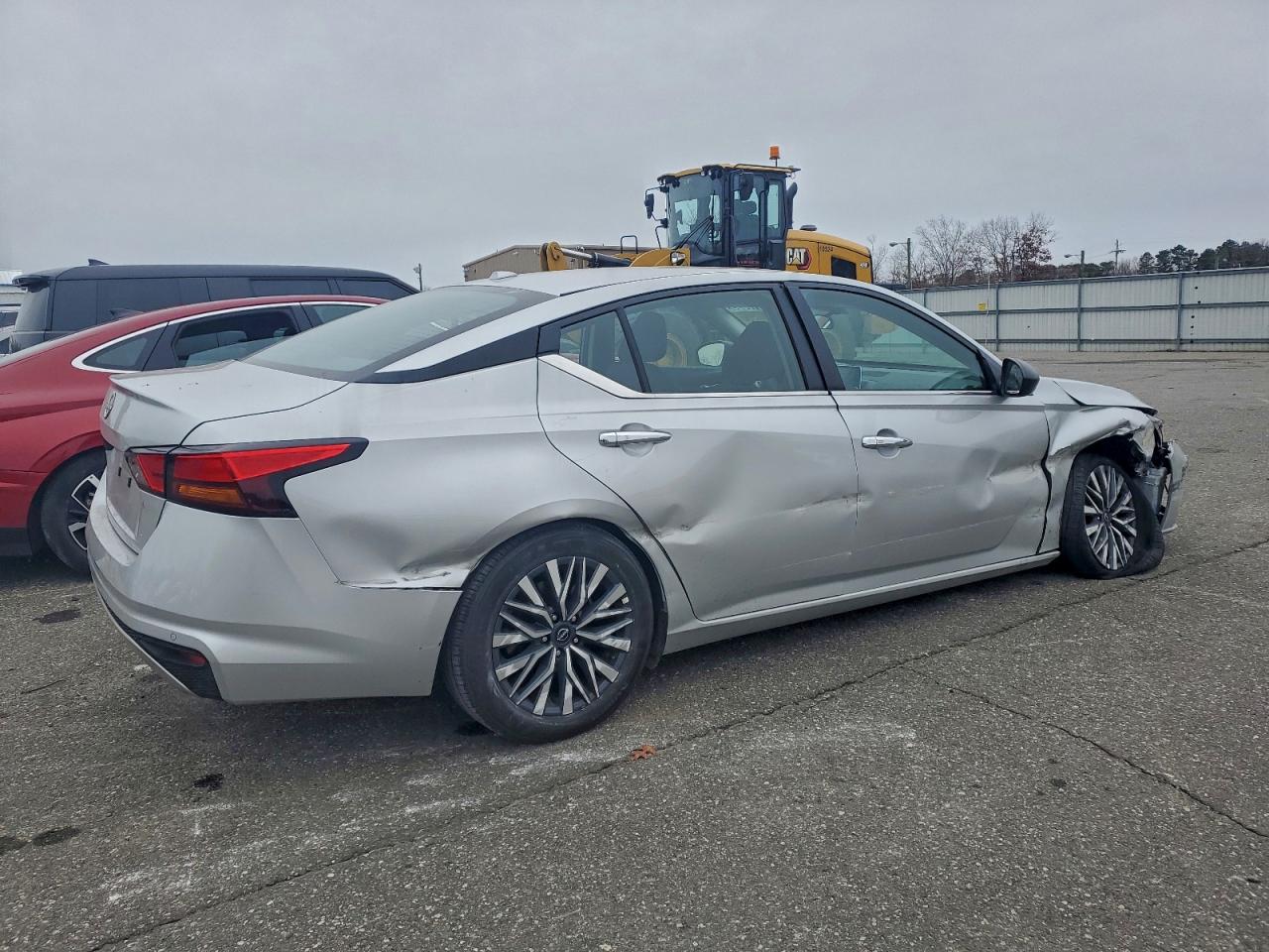 2025 NISSAN ALTIMA SV photo 3