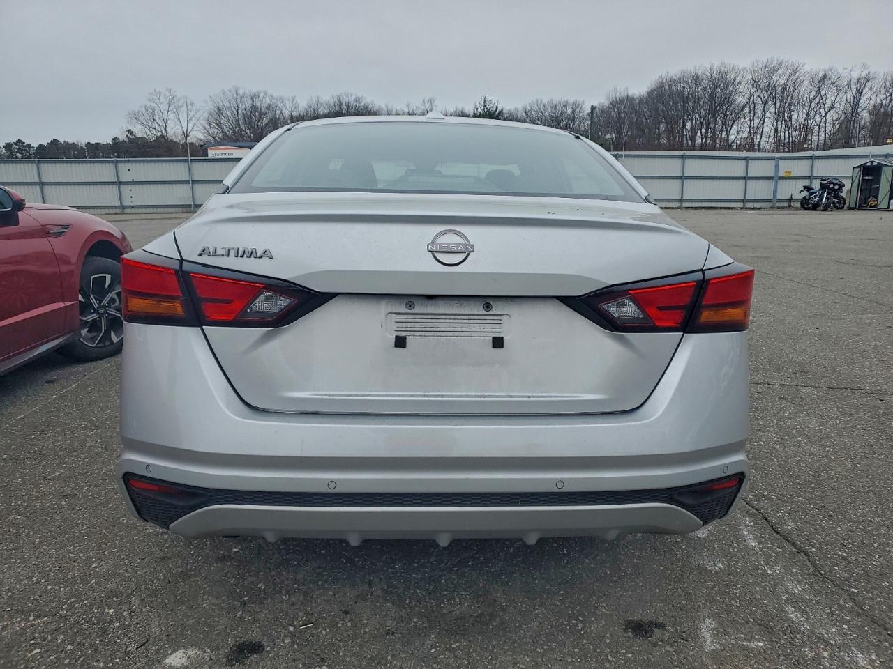 2025 NISSAN ALTIMA SV photo 6