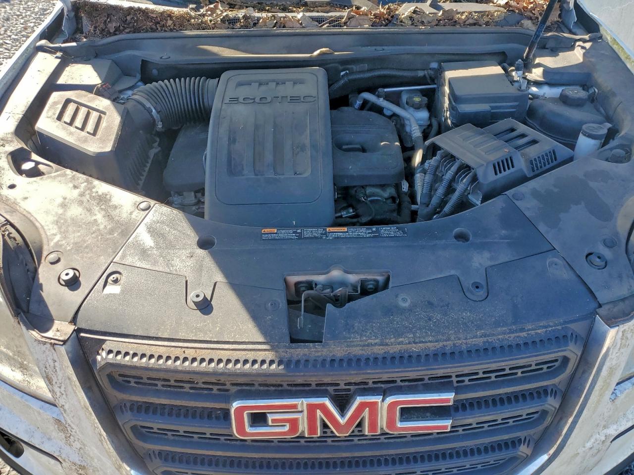2017 GMC TERRAIN SLE photo 12