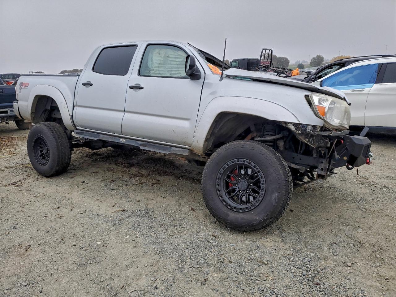 2009 TOYOTA TACOMA DOUBLE CAB photo 4