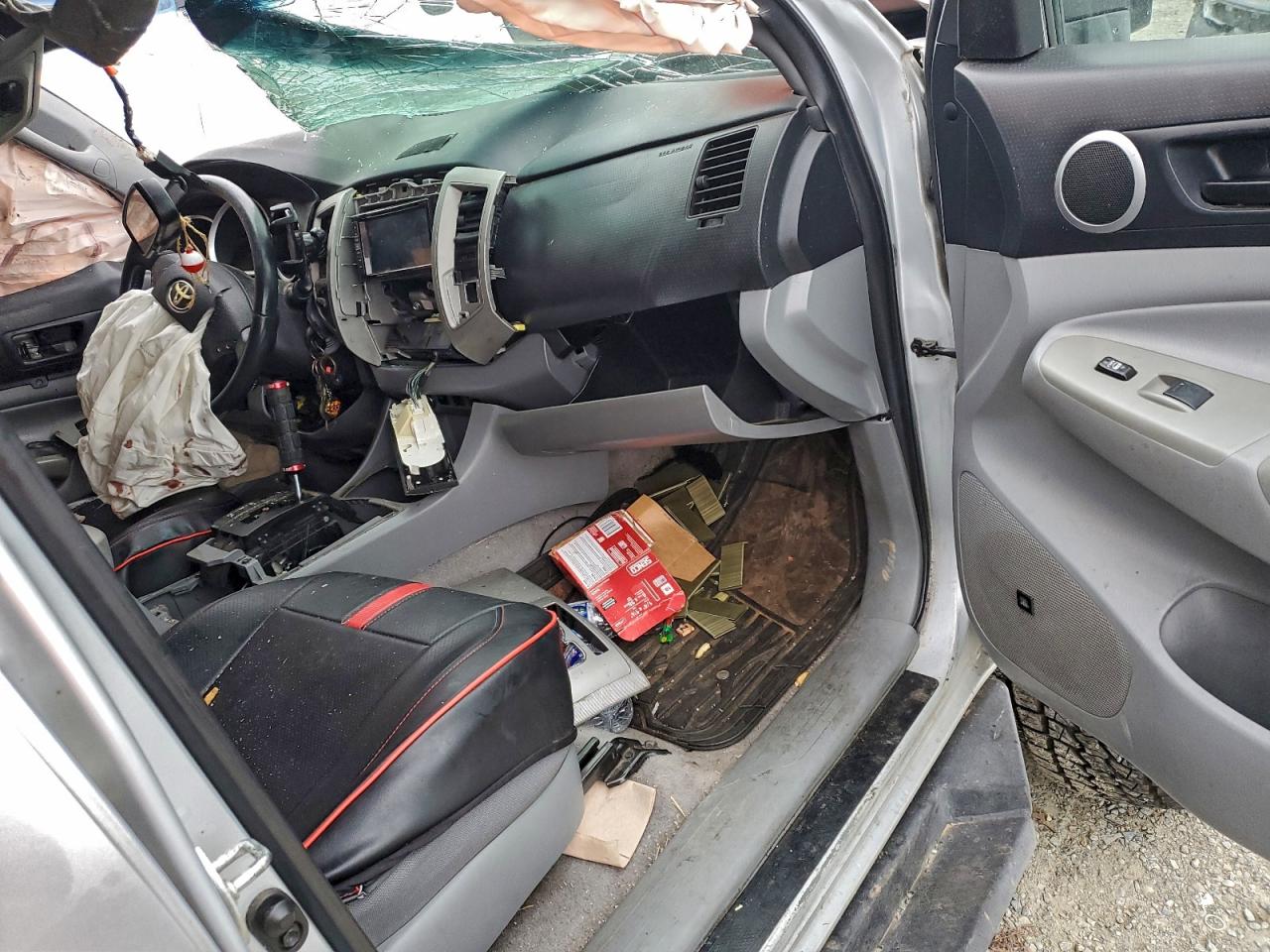 2009 TOYOTA TACOMA DOUBLE CAB photo 8