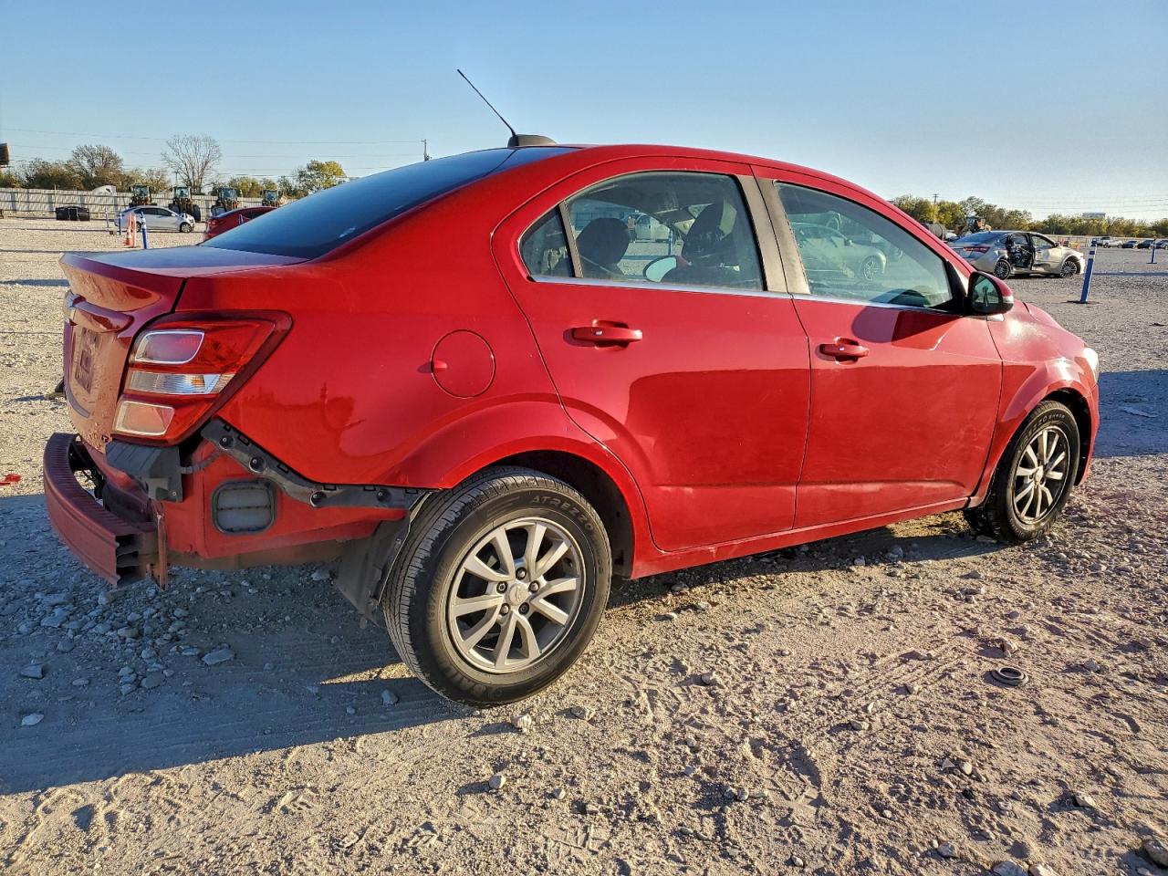 2017 CHEVROLET SONIC LT photo 3