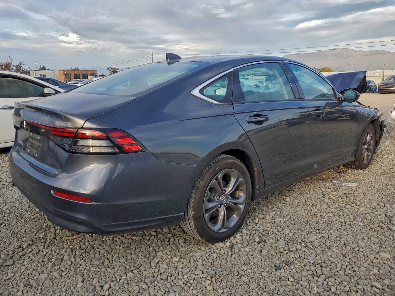 2024 HONDA ACCORD EX photo 3