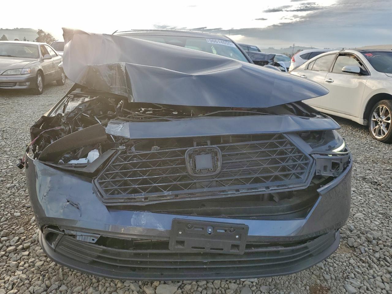 2024 HONDA ACCORD EX photo 5