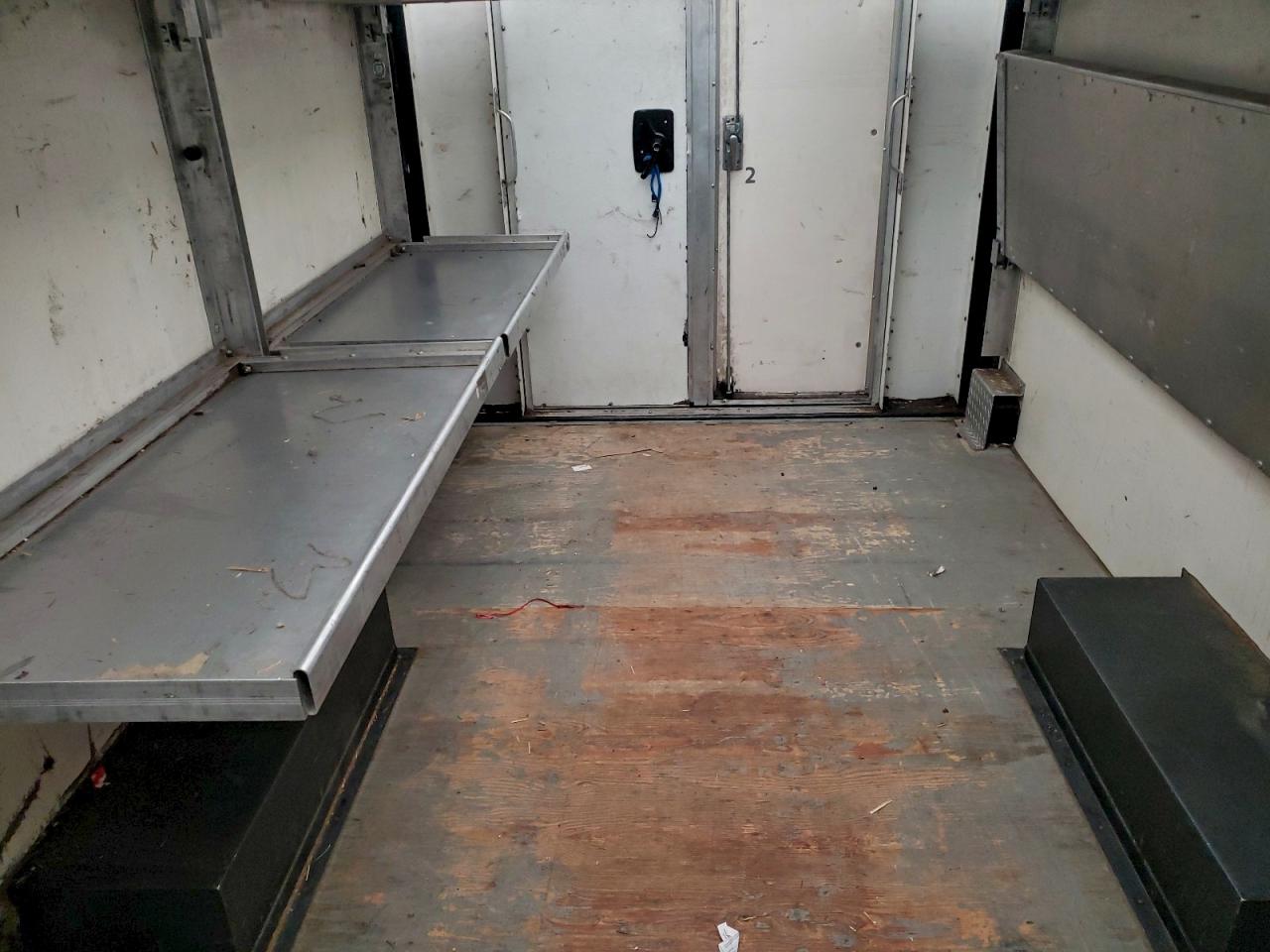 2022 CHEVROLET EXPRESS G3500 DELIVERY TRUCK photo 10