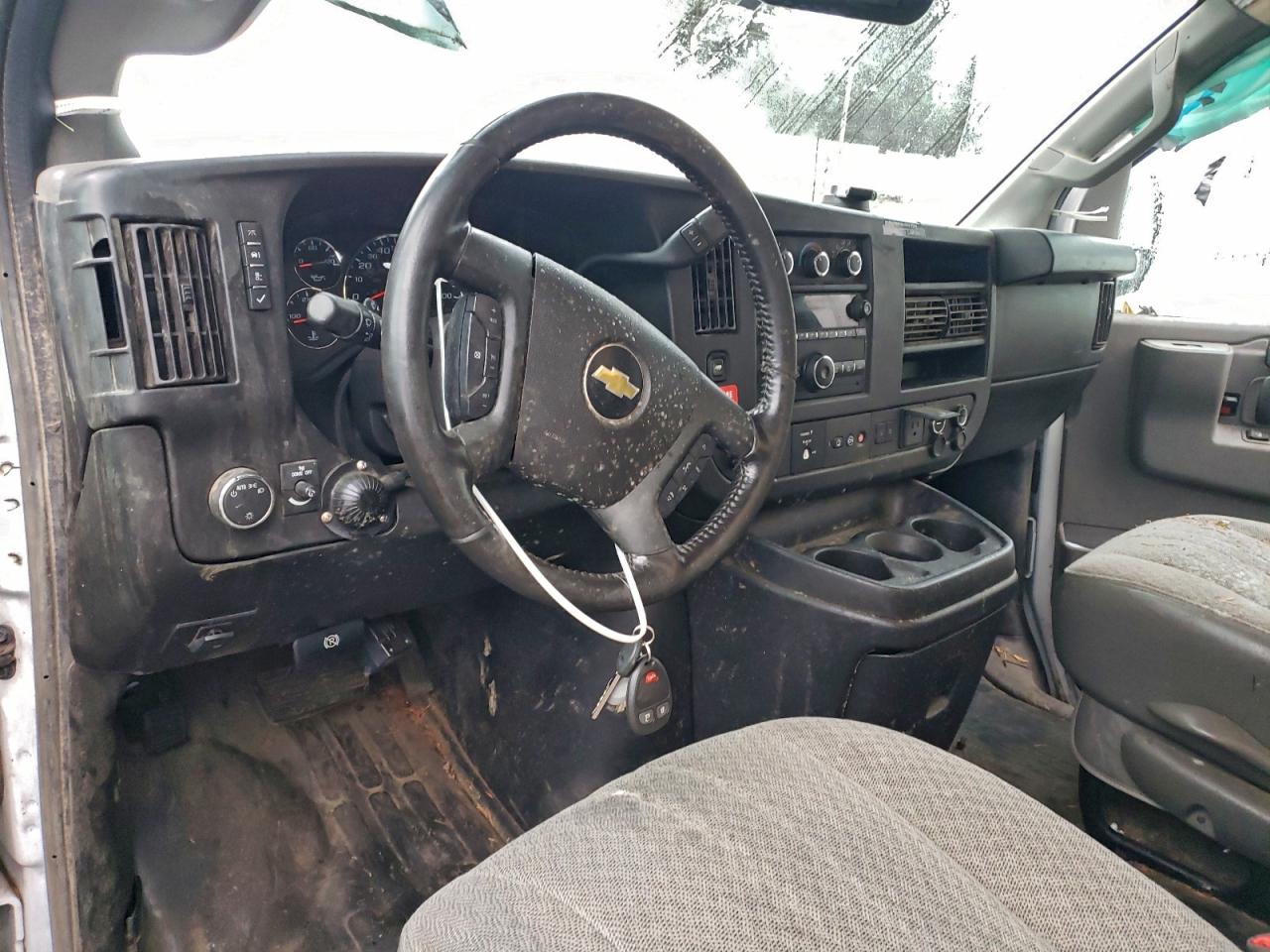 2022 CHEVROLET EXPRESS G3500 DELIVERY TRUCK photo 8