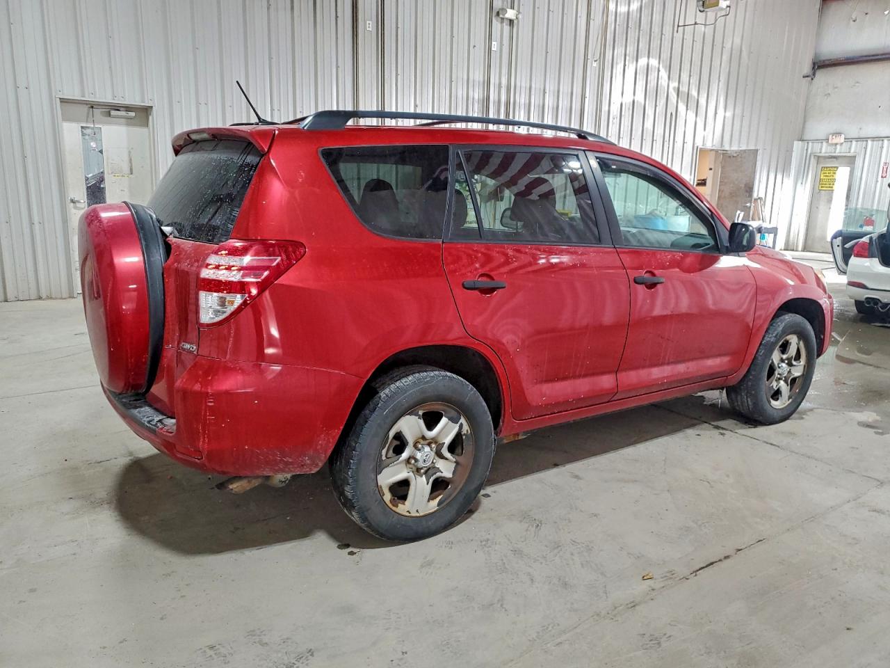 2011 TOYOTA RAV4 photo 3