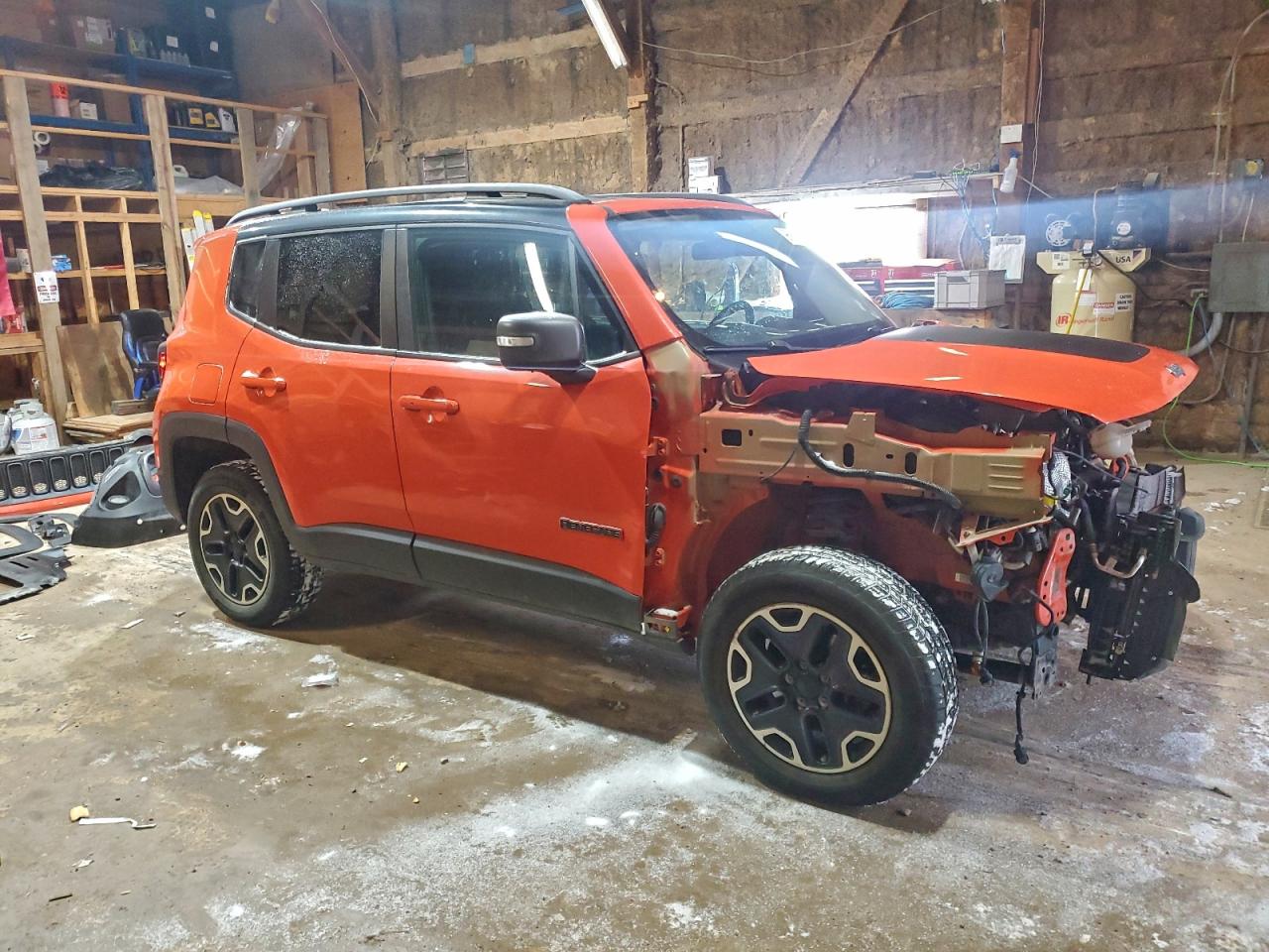 2015 JEEP RENEGADE TRAILHAWK photo 4