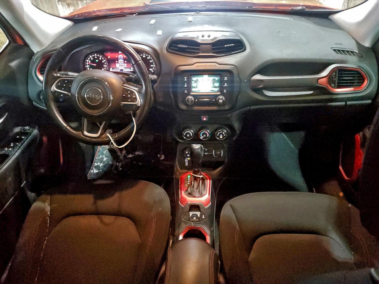 2015 JEEP RENEGADE TRAILHAWK photo 8
