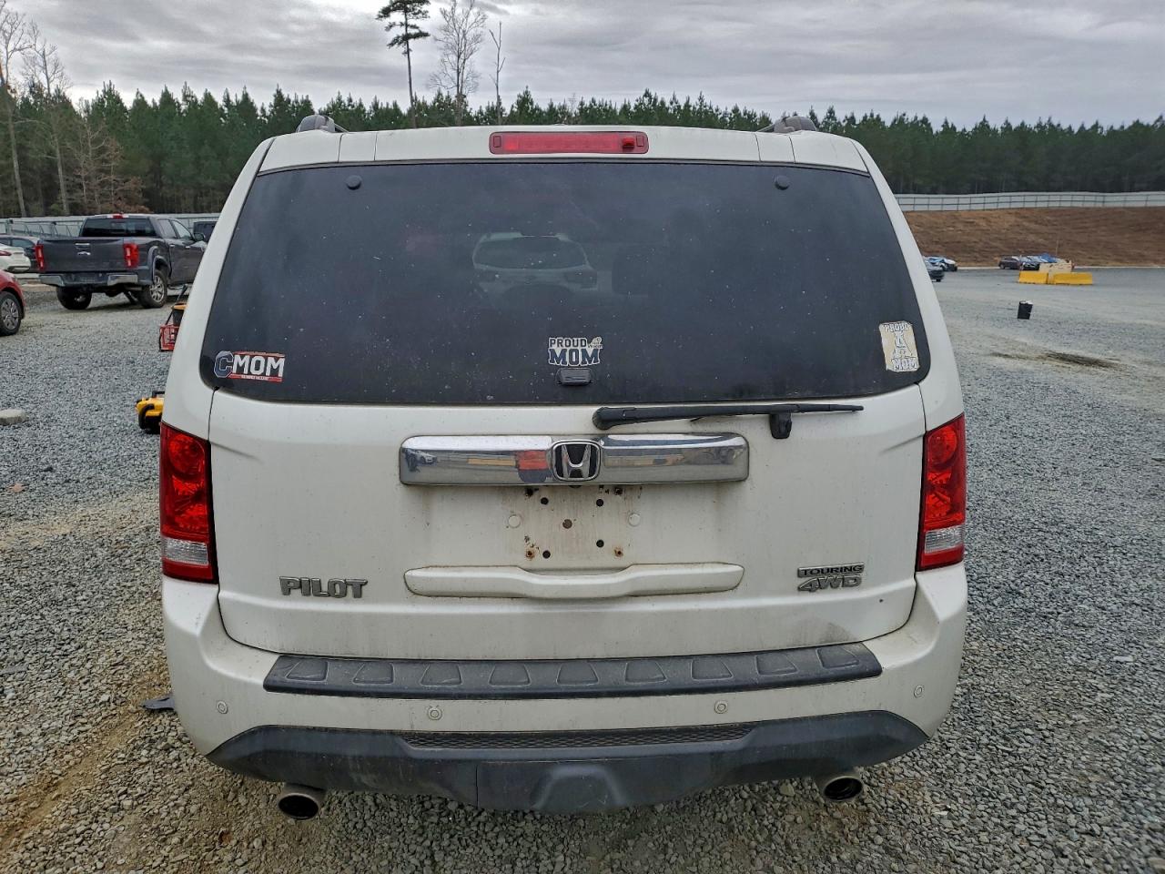 2015 HONDA PILOT TOURING photo 6