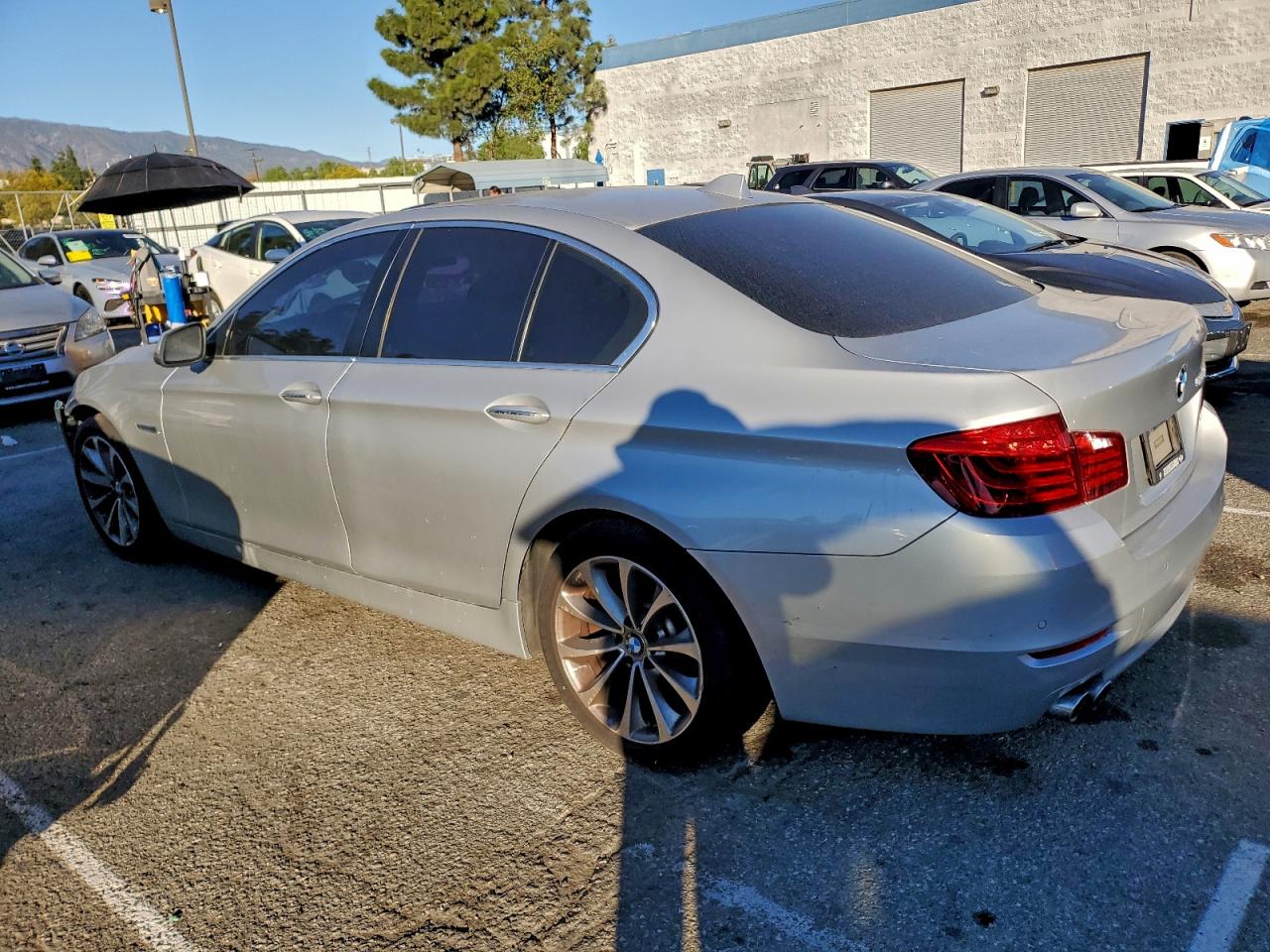 2016 BMW 528 I photo 2